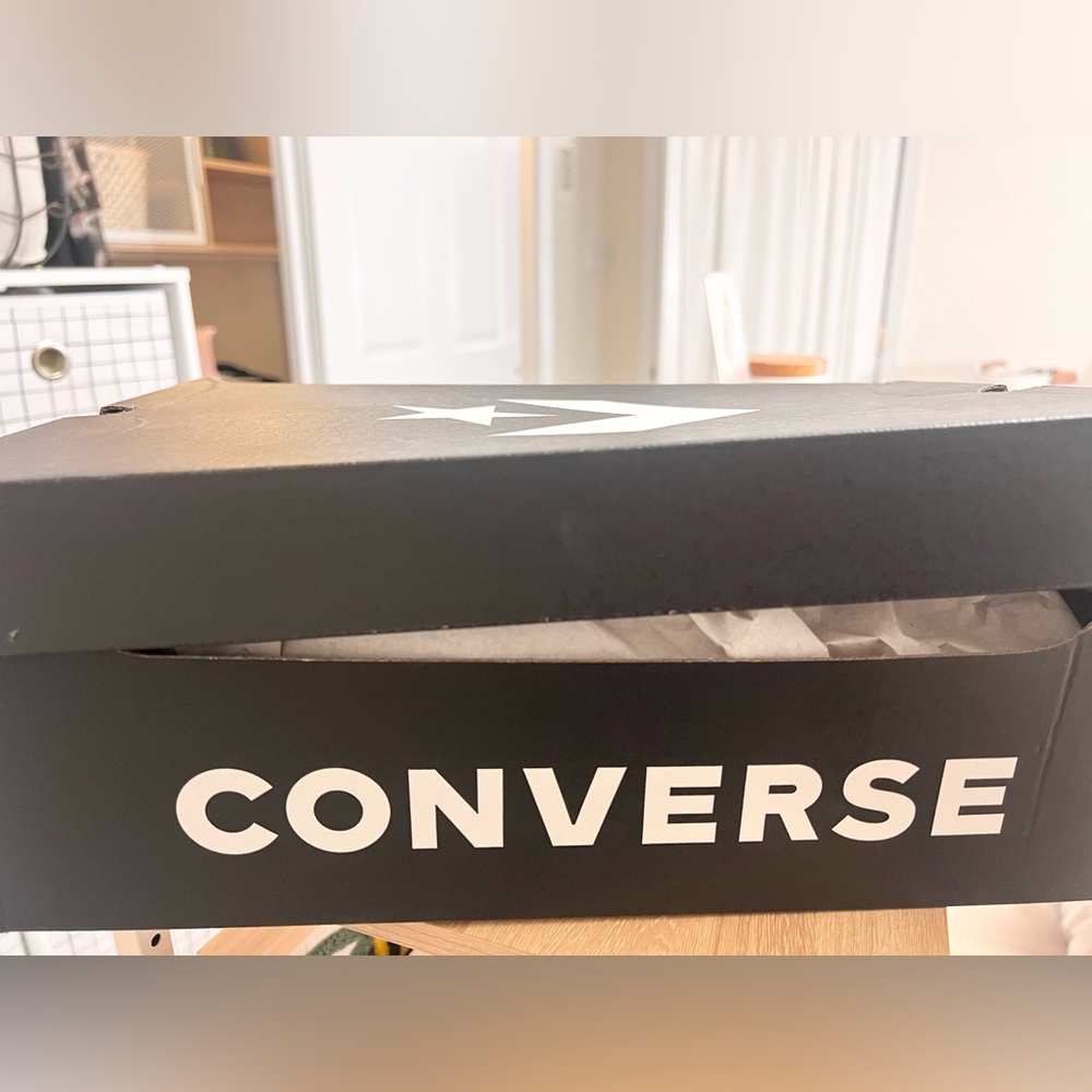 CONVERSE CHUCK TAYLOR ALL STAR GRAY SNEAKERS - Picture 11 of 13